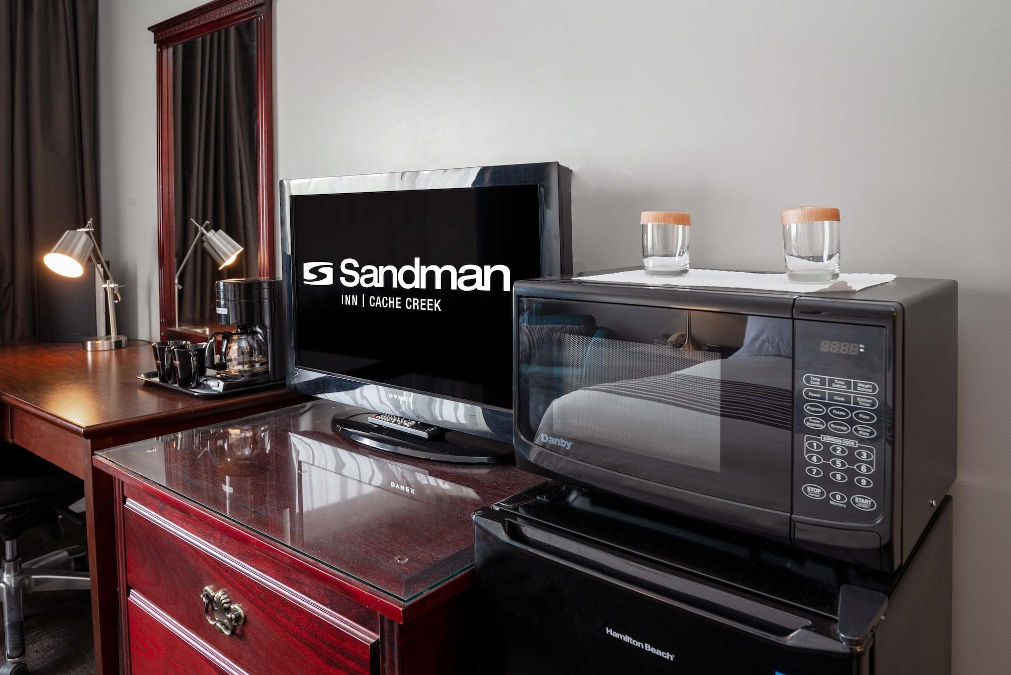 Sandman Inn Cache Creek Bagian luar foto